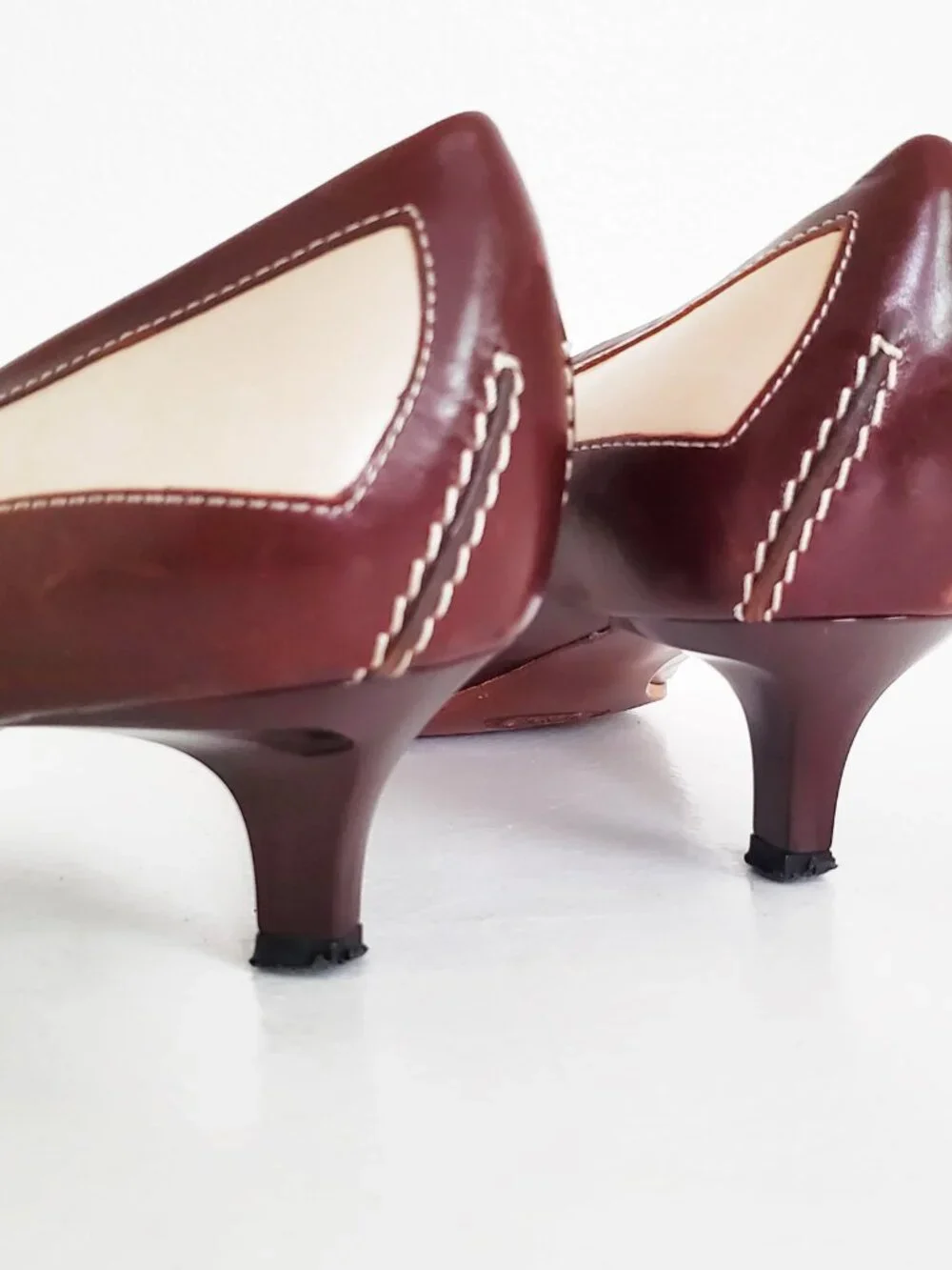 Tod's Penny Loafer Beige & Brown Leather Kitten Heel Pumps Sz 38.5 - Picture 3 of 13